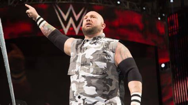 5 Worst Draft Picks By Raw (& 5 Worst By SmackDown)