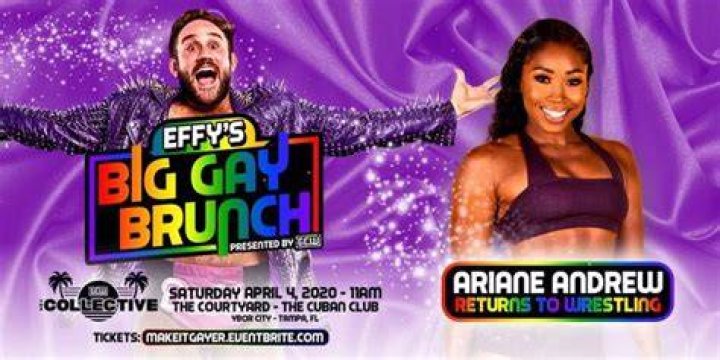 Ariane Andrew making her AEW entrance 