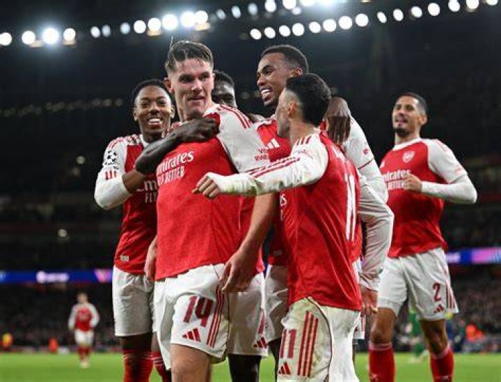 Arsenal told they have 'realistic chance' of signing England star Jude