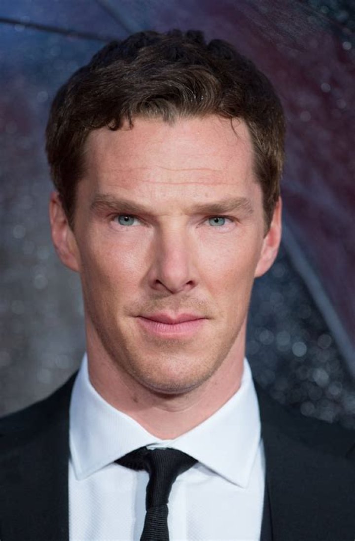 Benedict Cumberbatch as THE THIRTEENTH DOCTOR (2010-13 in A look at what if Doctor Who was not cancelled in 1989