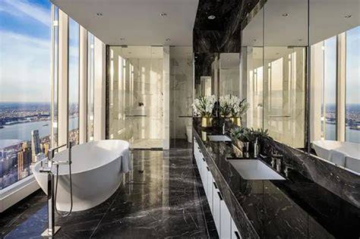 Billionaires Row condos