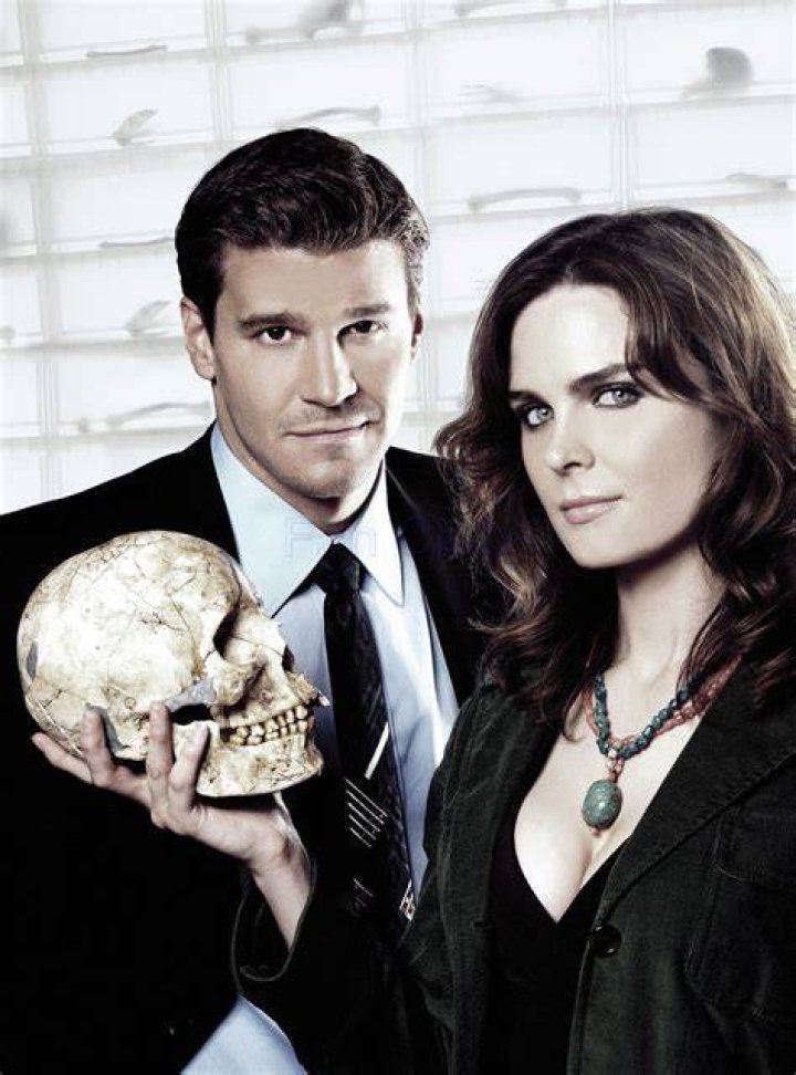 Bones and Booth with a dying Sweets.