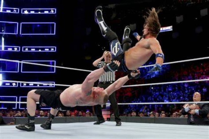 Brock Lesnar v AJ Styles Survivor Series 2017 Cropped