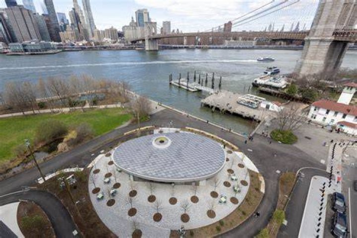 brooklyn bridge park - 01