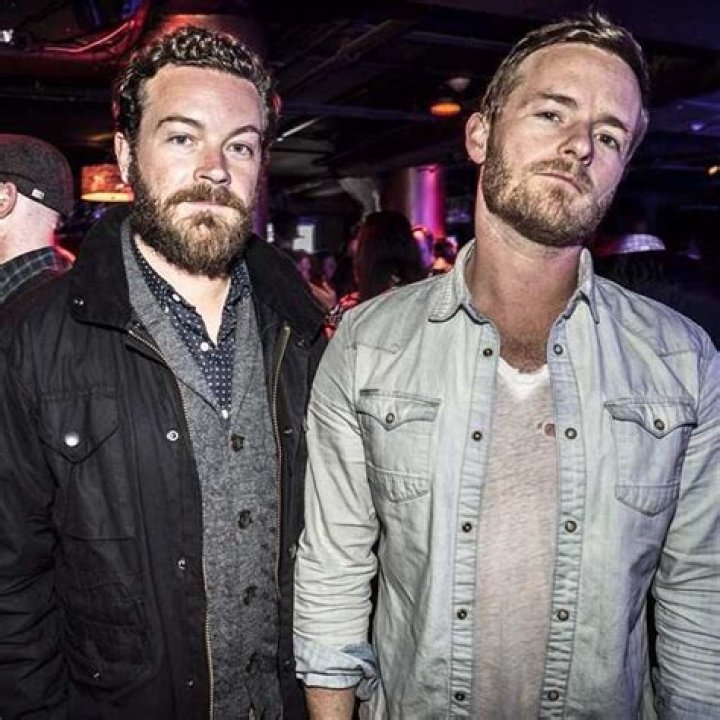 Christopher Masterson height