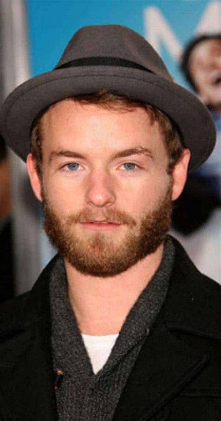 Christopher Masterson weight