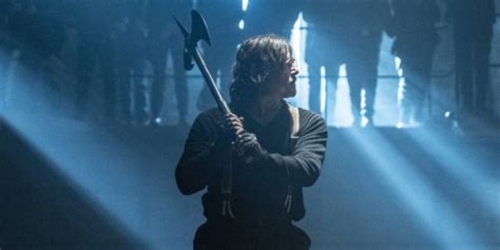 Daryl Raising His Axe in The Walking Dead: Daryl Dixon