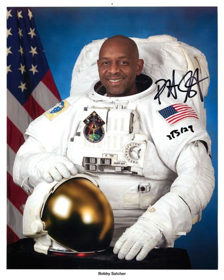 Dr. Robert Satcher