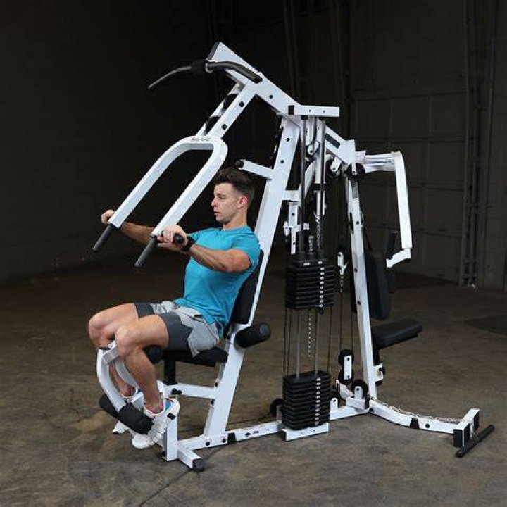 Exercise equipment, Weights, Shoulder, Arm, Fitness professional, Standing, Dumbbell, Chest, Muscle, Abdomen, Exercise equipment, Weights, Shoulder, Arm, Fitness professional, Standing, Dumbbell, Chest, Muscle, Abdomen,