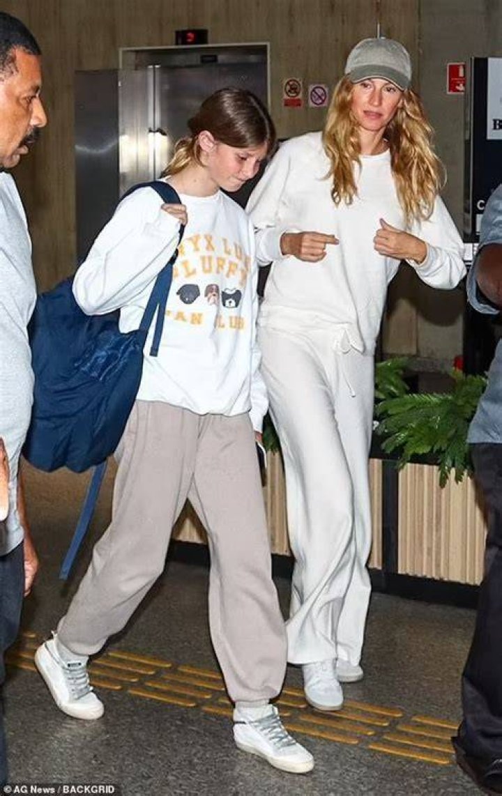 How Tall Is Gisele Bundchen? Height Comparison! YouTube