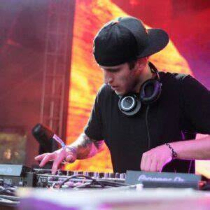Illenium age