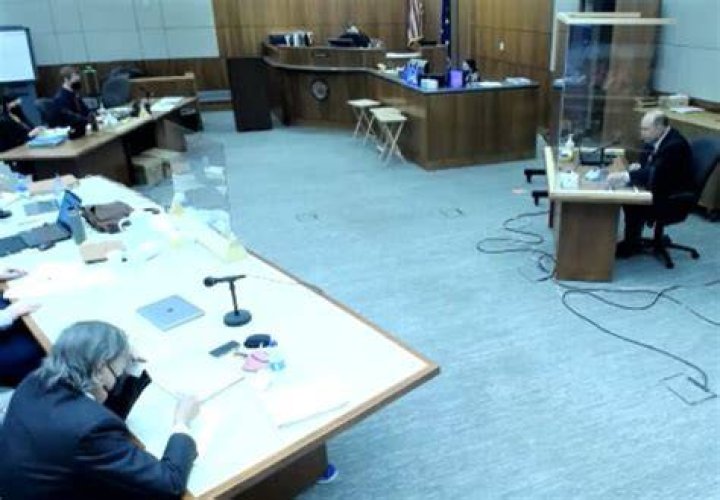 In recordings at murder trial, DeeDee Moore explains how to dig up