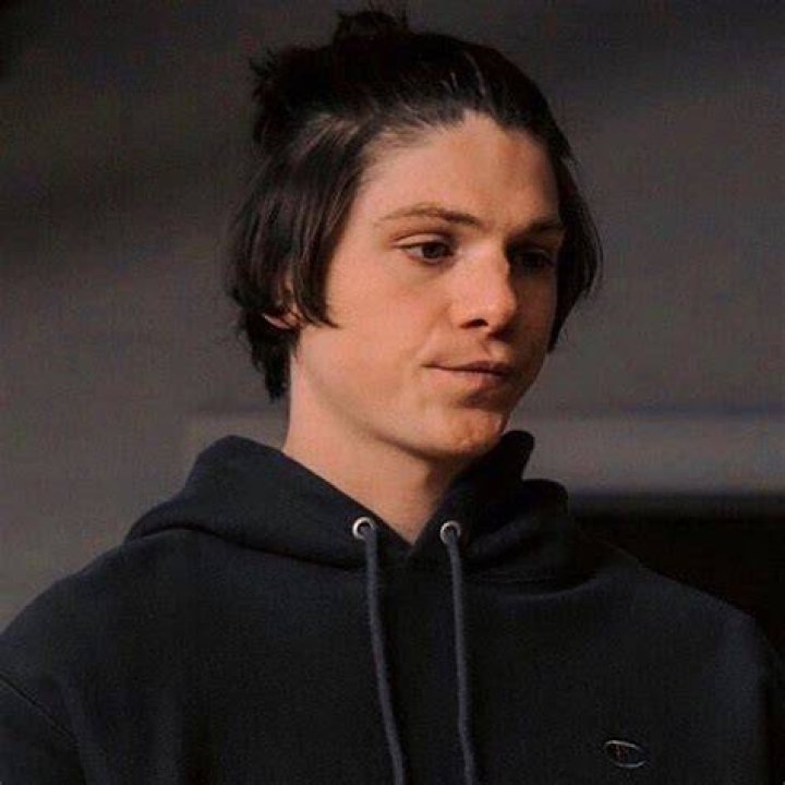 Jack Mulhern: TV Actor, Age, Height, Girlfriend, Net Worth !