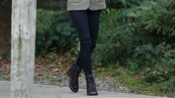 Jeggings Are Making A Comeback