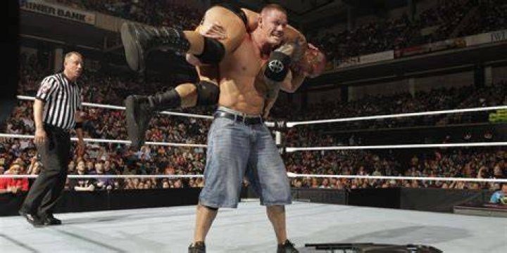 John Cena v Batista Extreme Rules 2010 Cropped