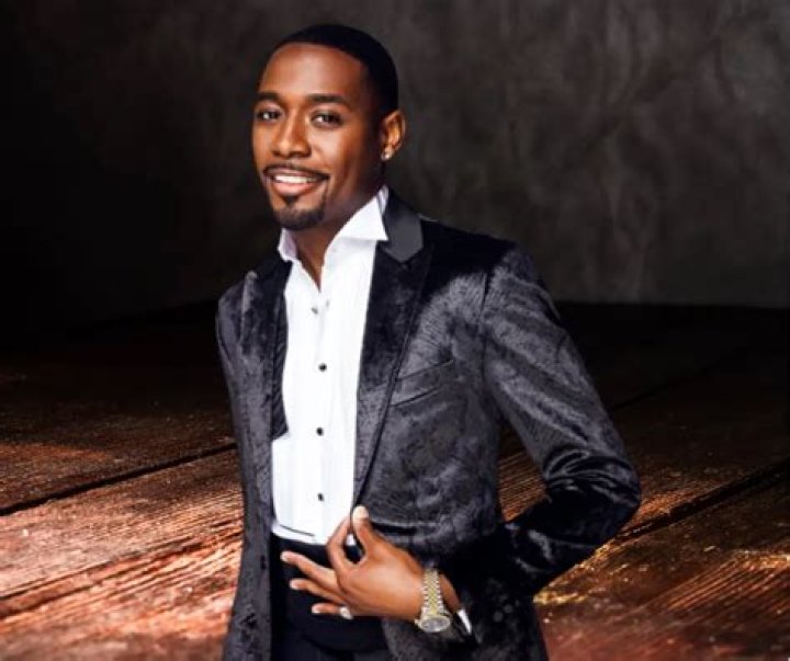 Kountry Wayne Net Worth 2023, Age, Height, Wife, Kids, Comedian Apumone