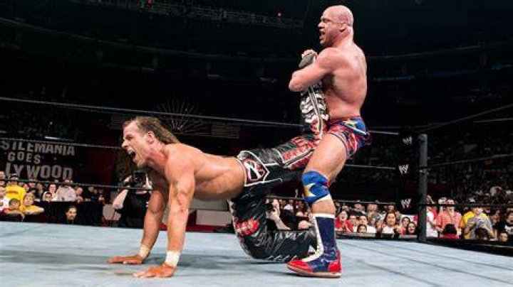 Kurt Angle v Shawn Michaels WrestleMania 21 Cropped