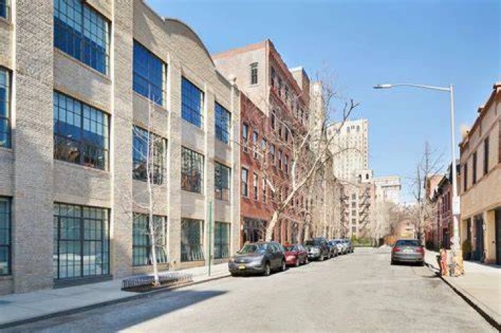 Loce Lane Mews