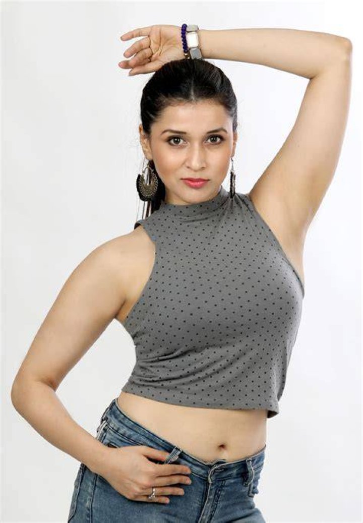 Mannara Chopra