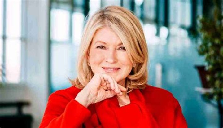Martha Stewart Bio, Net Worth, Wedding, Children, Dating, Affair