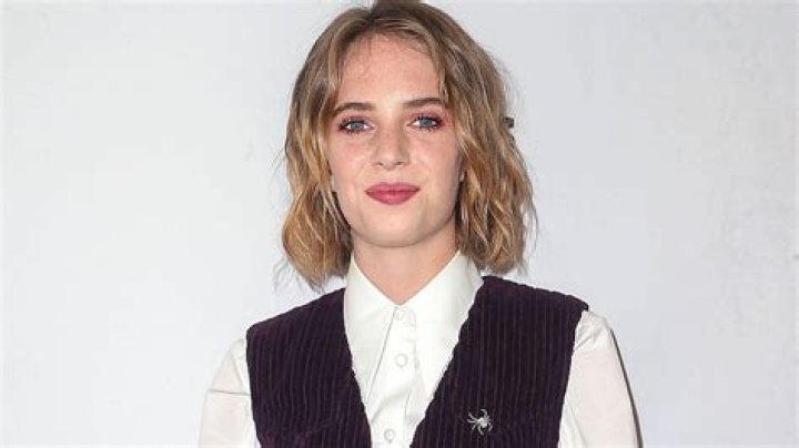 Maya Hawke Wiki, Age, Height, Boyfriend, Family, Biography & More