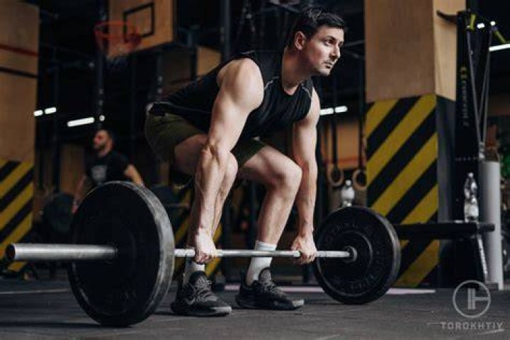Video player poster image preview for How to Deadlift | Form Check
