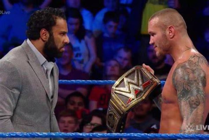 Randy Orton v Jinder Mahal Backlash 2017 Cropped