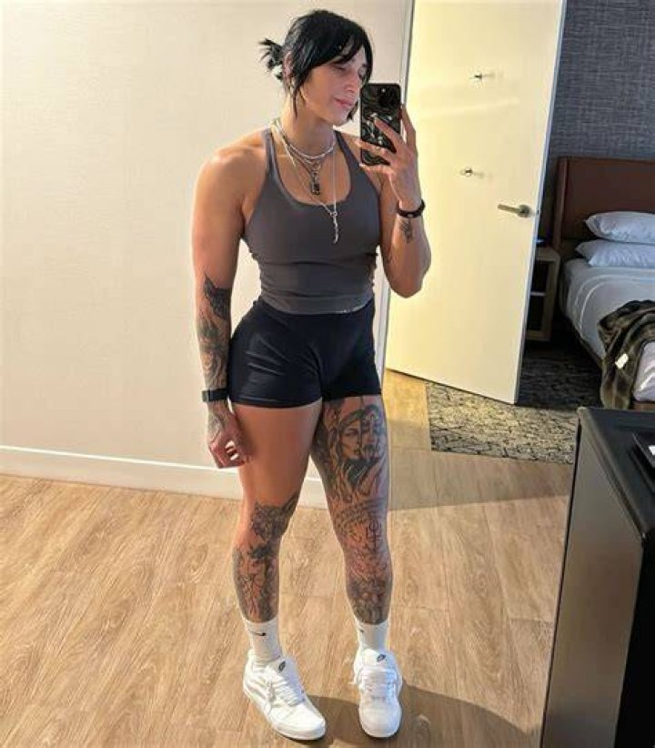 rhea ripley gym