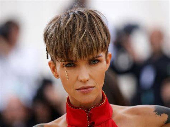 Ruby Rose &agrave; la premi&egrave;re mondiale de la Warner Bros' 'Le Meg' tenue &agrave; l