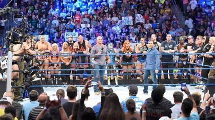 Smackdown Live 2016 Debut