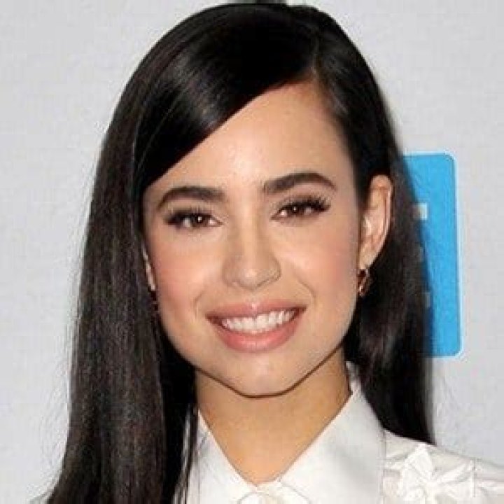 Sofia Carson age