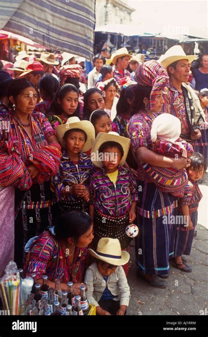 street scene in guatemala