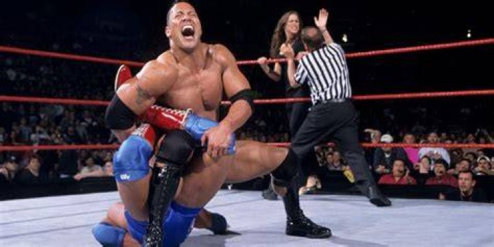 The Rock v Kurt Angle No Way Out 2001 Cropped