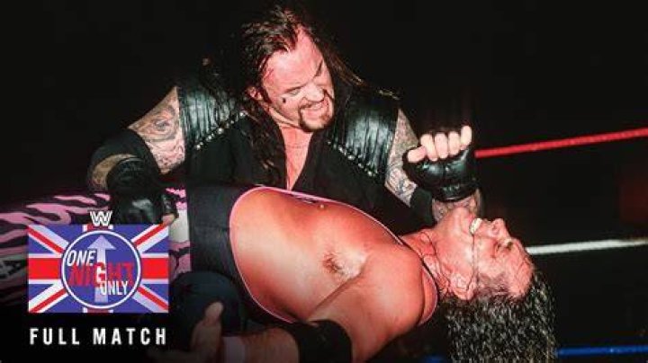 The Undertaker v Bret Hart SummerSlam 1997 Cropped