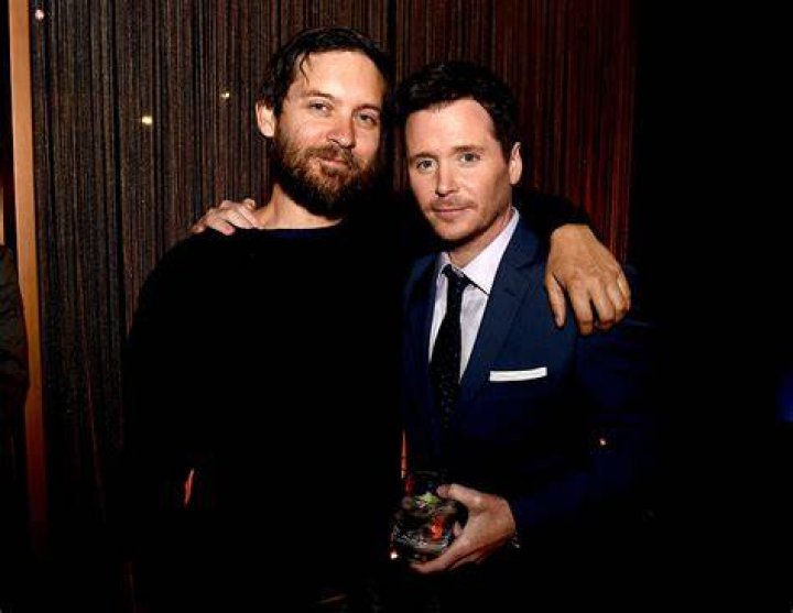 Tobey Maguire and his former wife on the red carpet 