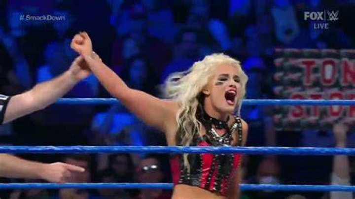 Toni Storm debut on SmackDown 