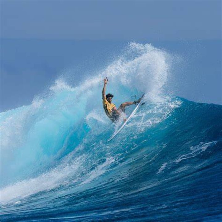 Who is the best surfer in the world today? A top 10 list