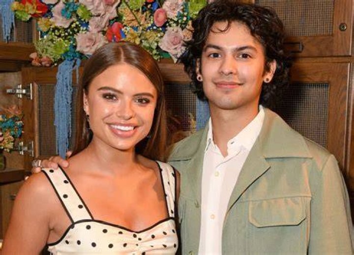 Xolo Maridue&ntilde;a Height, Weight, Age, Body Statistics Healthy Celeb
